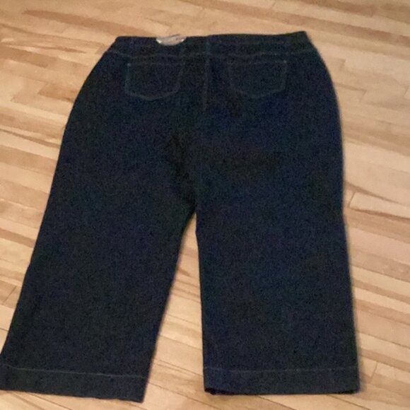 Dc Jeans Curvy Fit High Rise Wide Leg Dark Wash Jeans - Picture 4 of 10